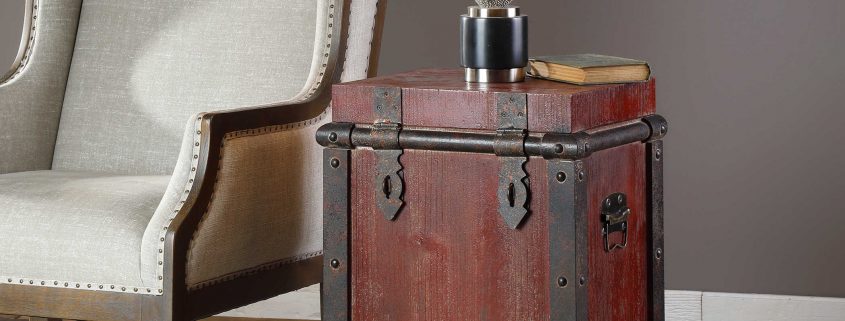 Isaac Accent Table