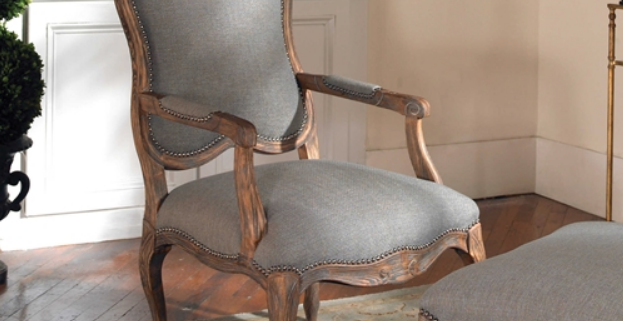 Willa Armchair