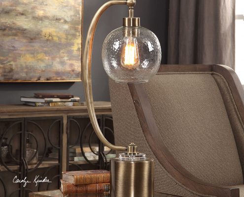 Gacinia Suspended Globe Lamp