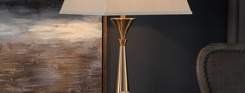 Saahir Mid-Mod Table Lamp